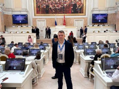Заведующий кафедрой ЮУрГУ выступил на Международном Невском форуме в Санкт-Петербурге